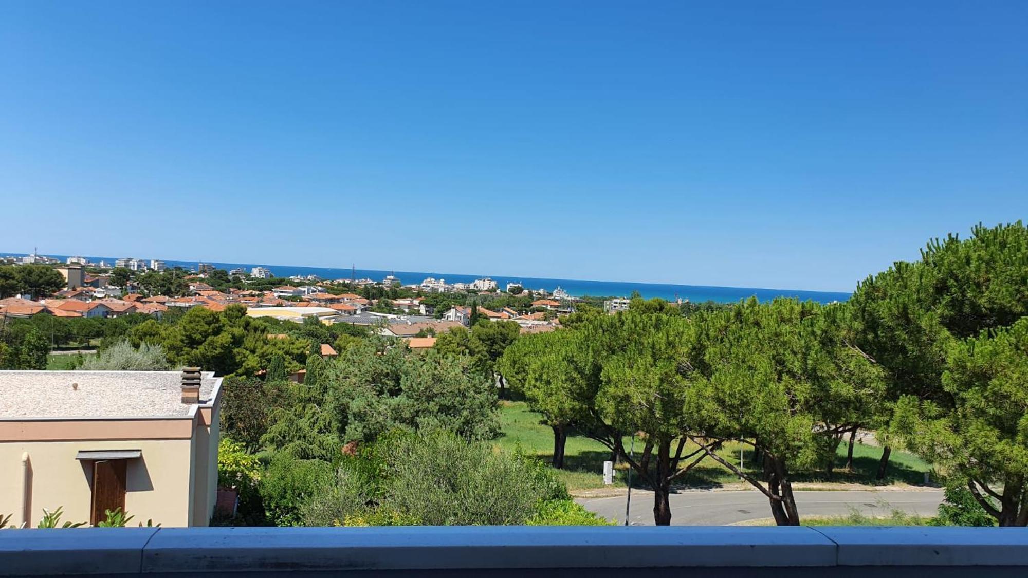 Villetta Panoramica Con Giardino A Riccione Exterior photo